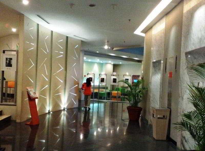 Harris Hotel Tebet Jakarta Luaran gambar